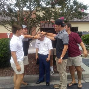 Meet your Posher, Troy